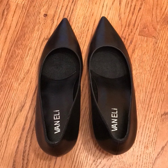 Kayana by Vaneli - Picture 6 of 8